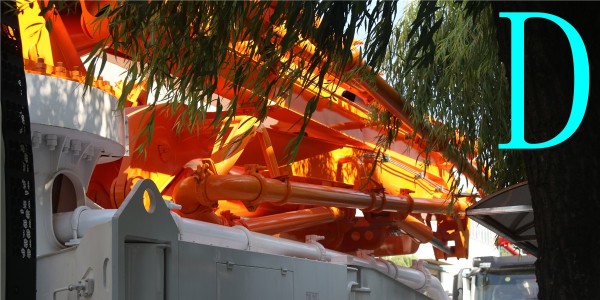 小型混凝土泵車冒黑煙？哪里出了問題？