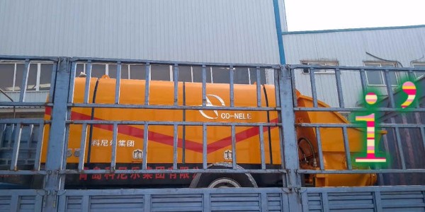 如何根據混凝土泵的泵送情況選擇低速或高速泵送？