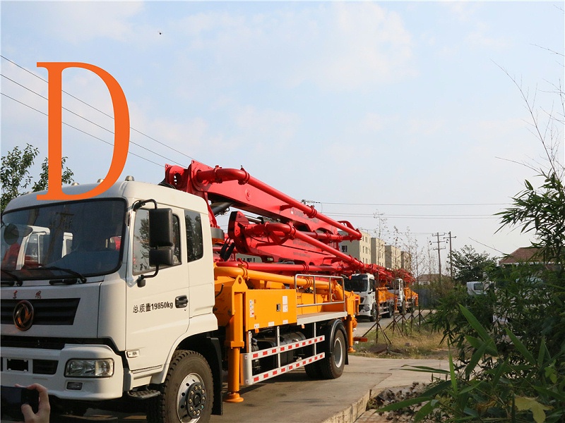 青島混凝土泵車價格 (16)