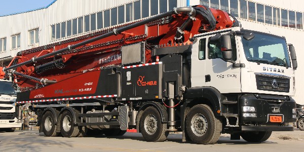 泵車發(fā)動機除驅(qū)動時，還應注意什么