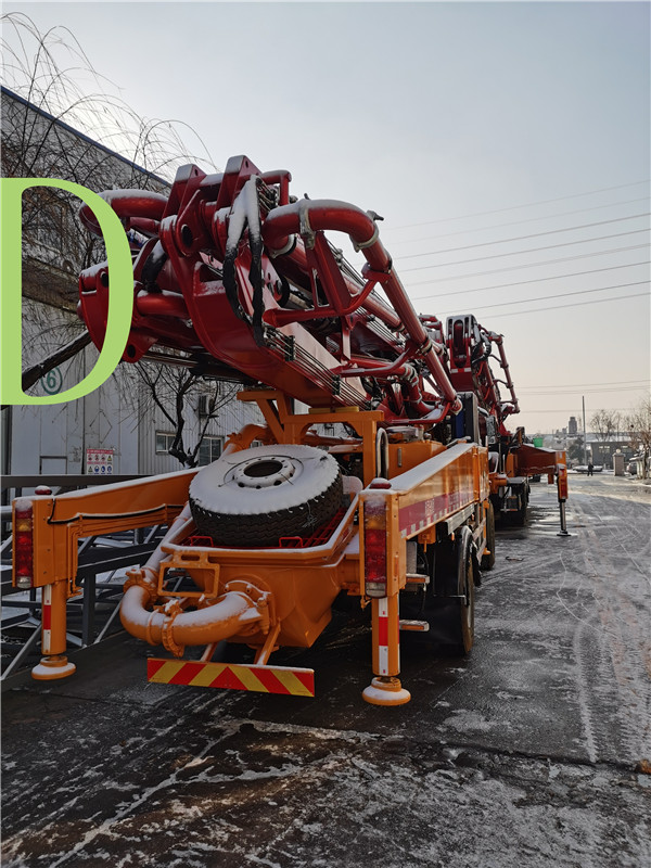 青島混凝土泵車(chē)價(jià)格 (3)