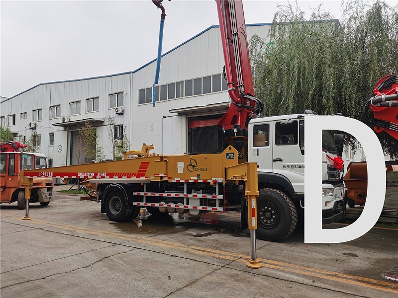 青島混凝土泵車(chē)價(jià)格 (4)