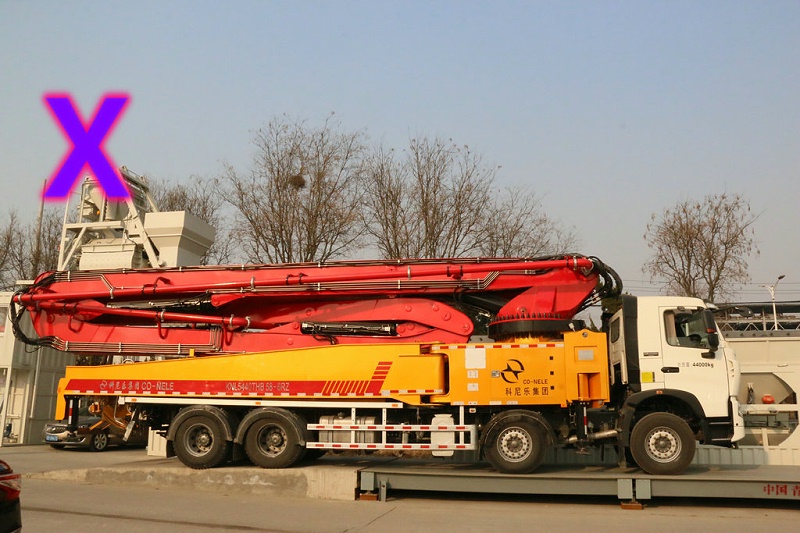 青島小型混凝土泵車價(jià)格 (18)